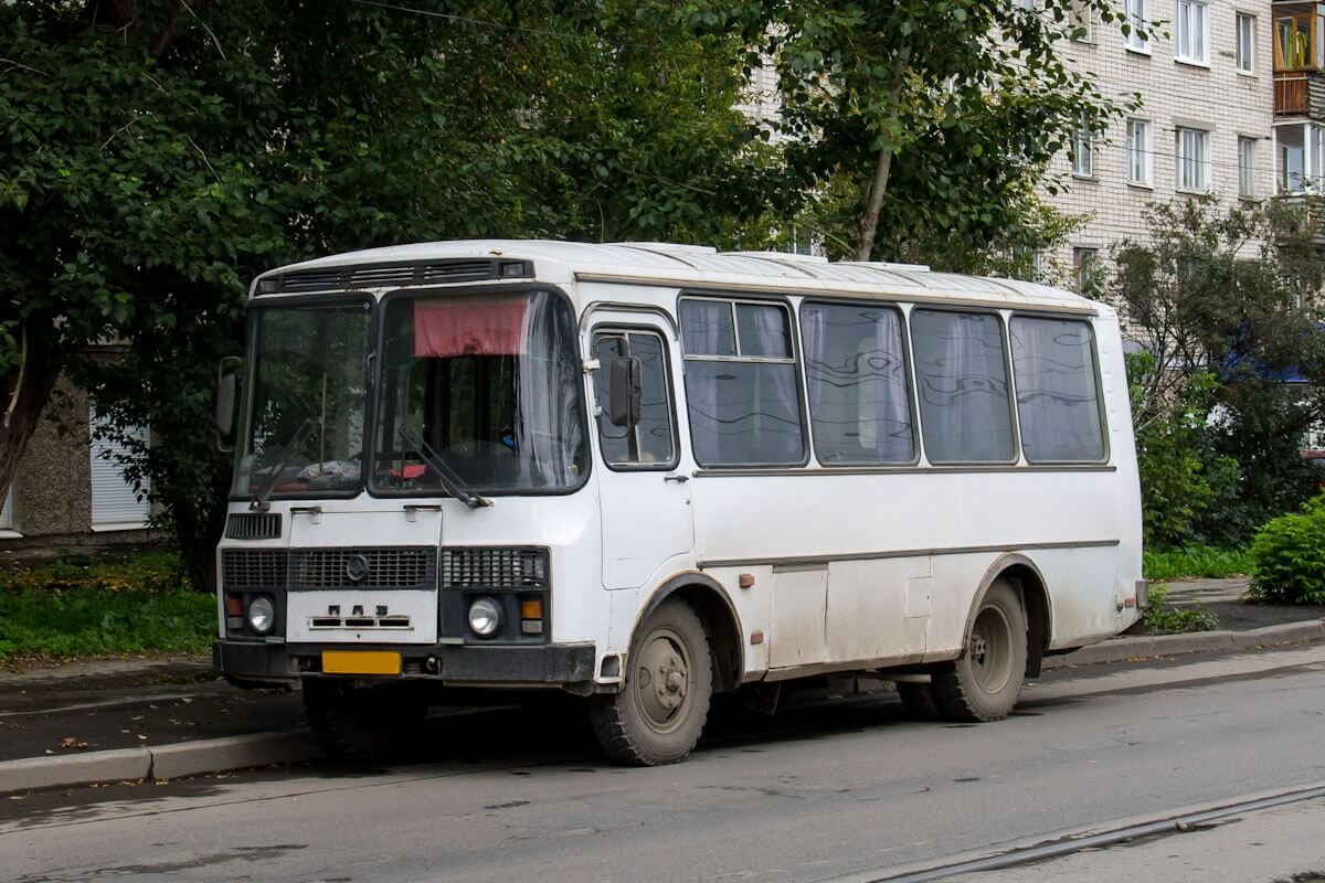 ПАЗ 3205